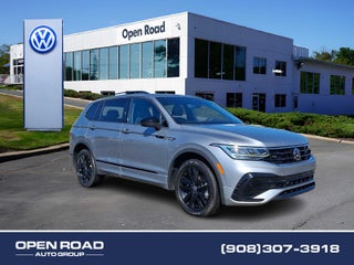 2022 Volkswagen Tiguan 2.0T SE R-Line Black 4MOTION