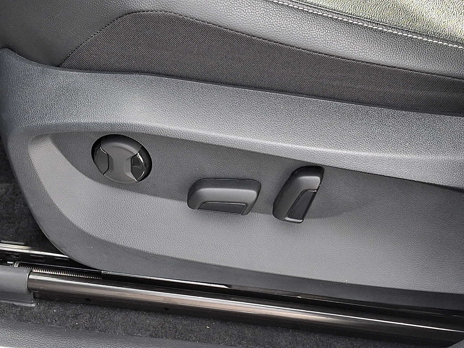 2024 Volkswagen Tiguan 2.0T SE R-Line Black 4MOTION