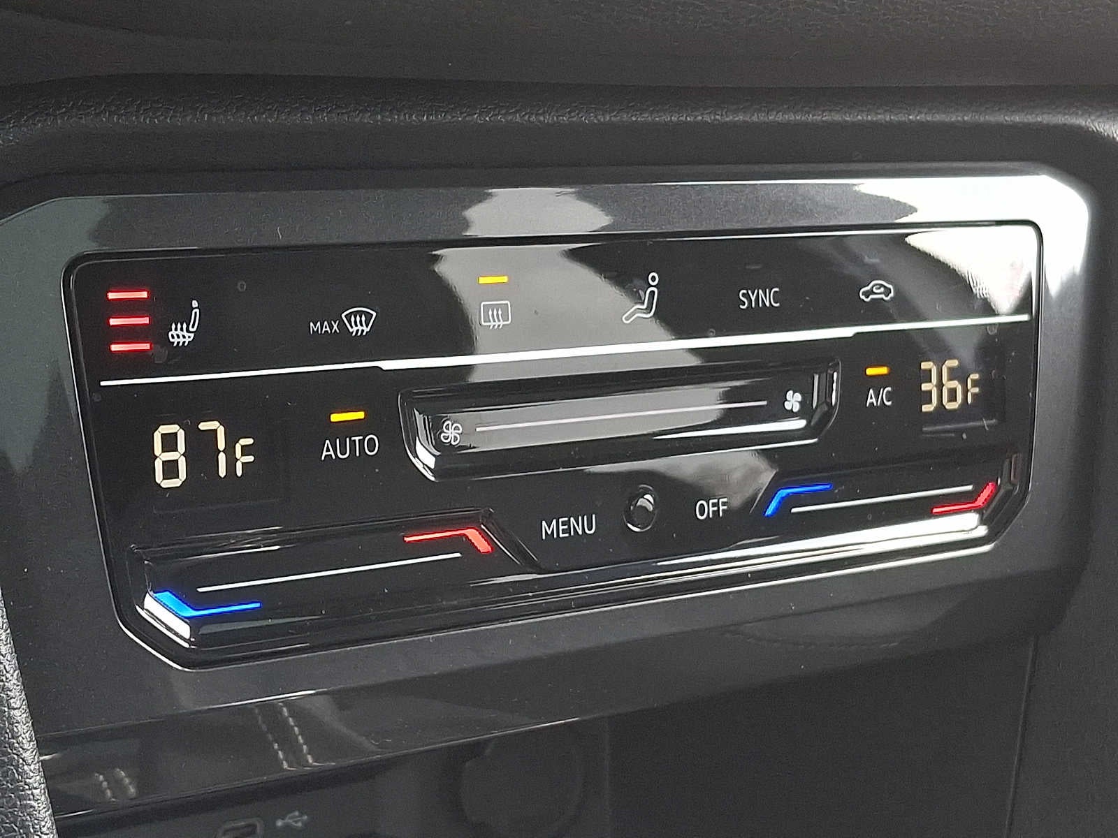 2024 Volkswagen Tiguan 2.0T SE R-Line Black 4MOTION