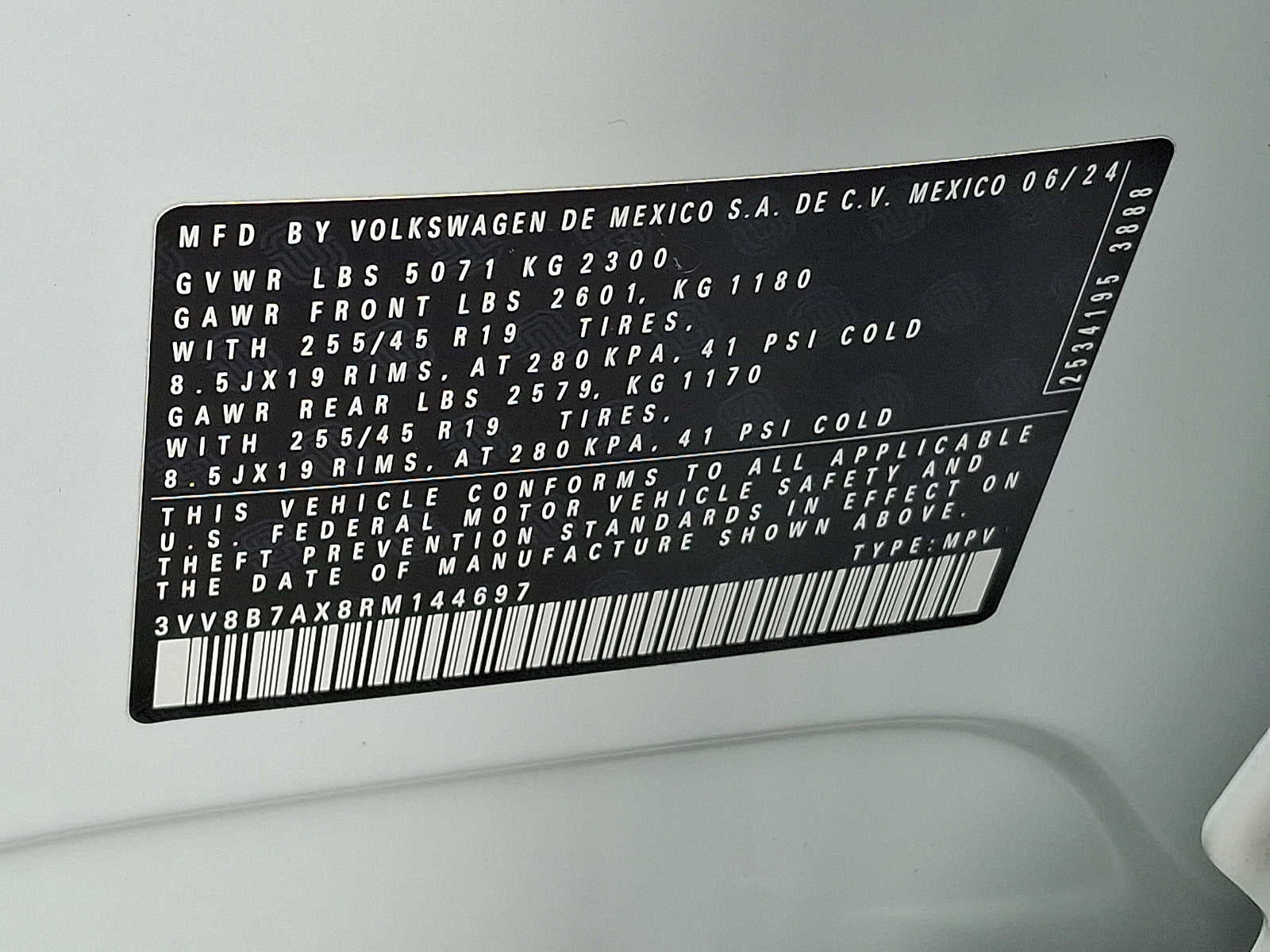 2024 Volkswagen Tiguan 2.0T SE R-Line Black 4MOTION