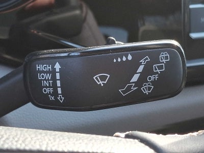 2023 Volkswagen Taos S 4MOTION *Ltd Avail*