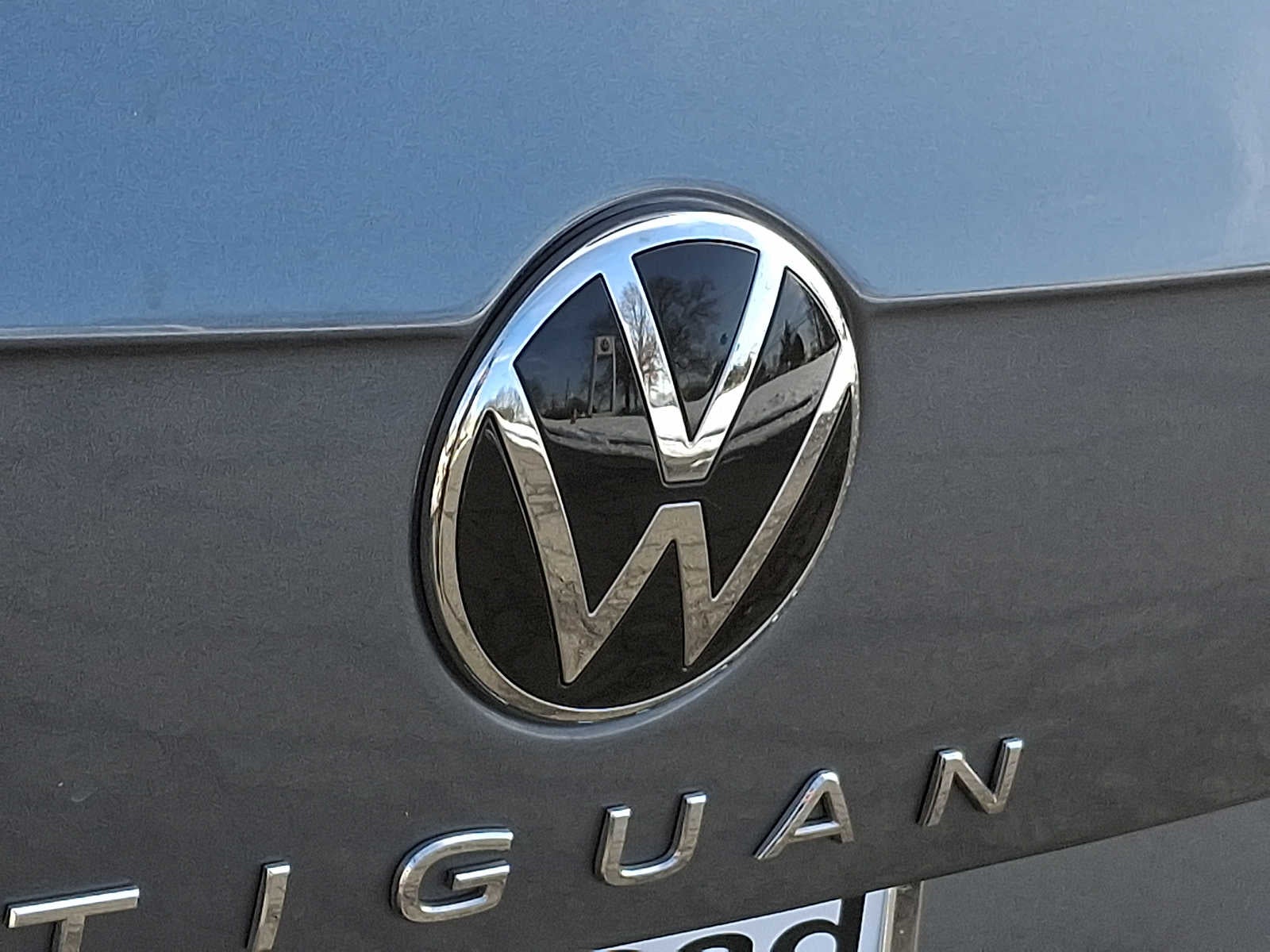 2023 Volkswagen Tiguan 2.0T SE R-Line Black FWD