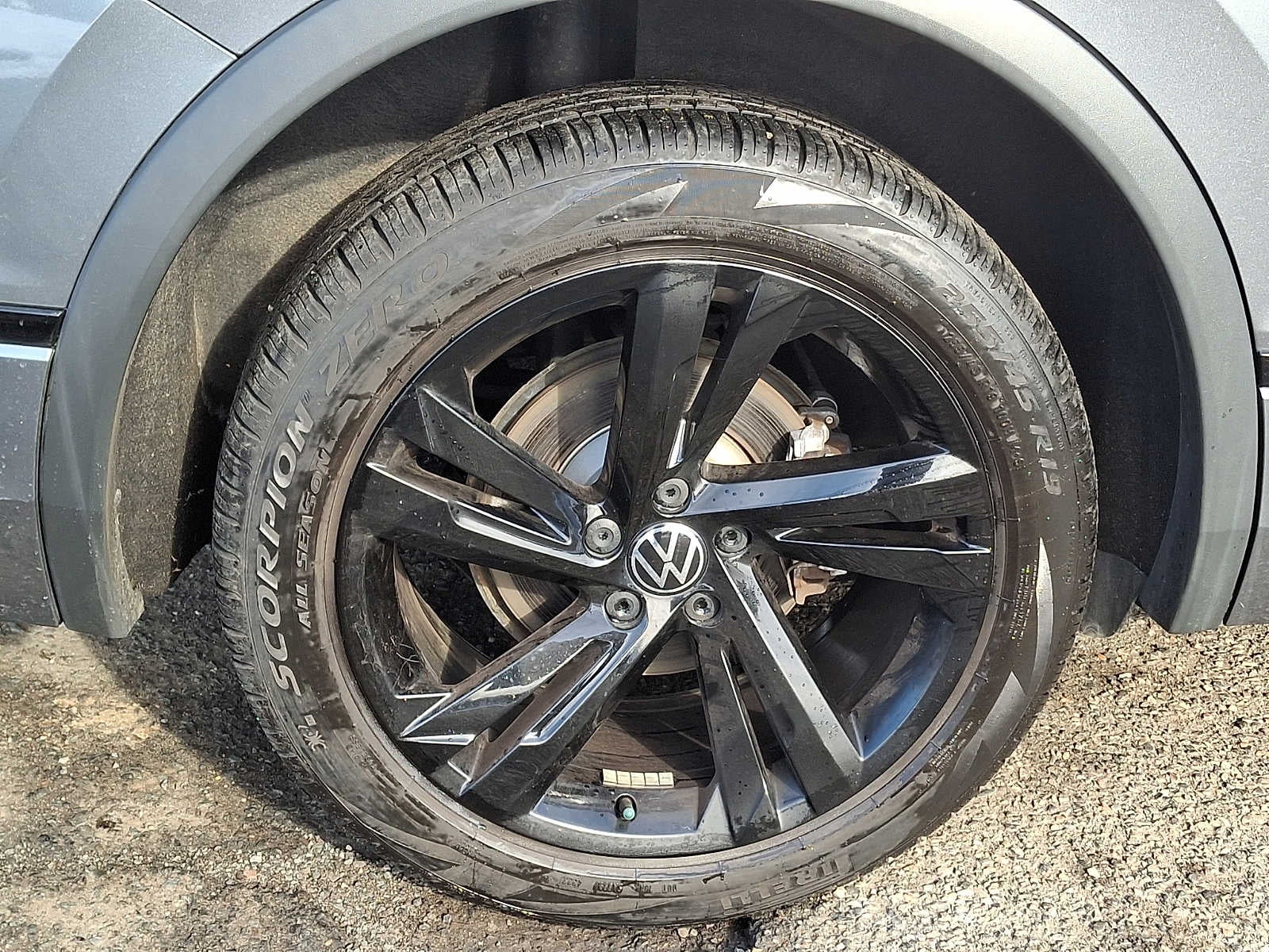 2023 Volkswagen Tiguan 2.0T SE R-Line Black FWD