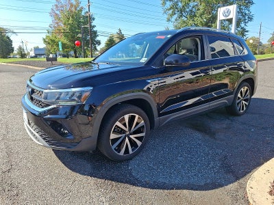 2024 Volkswagen Taos SE FWD