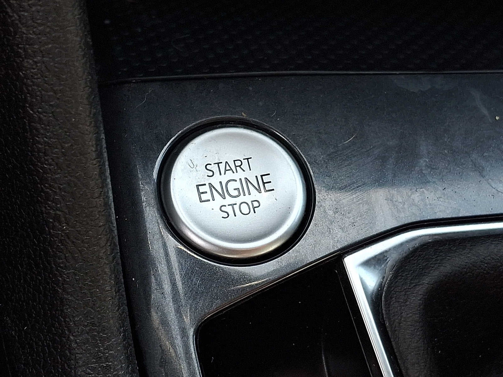 2024 Volkswagen Tiguan 2.0T S 4MOTION