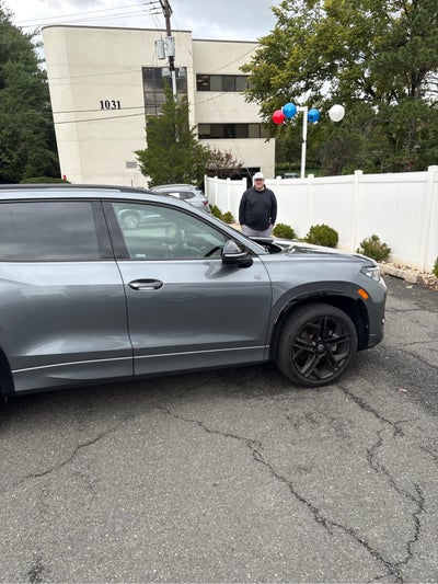 2025 Volkswagen Tiguan 2.0T SE R-Line Black 4MOTION