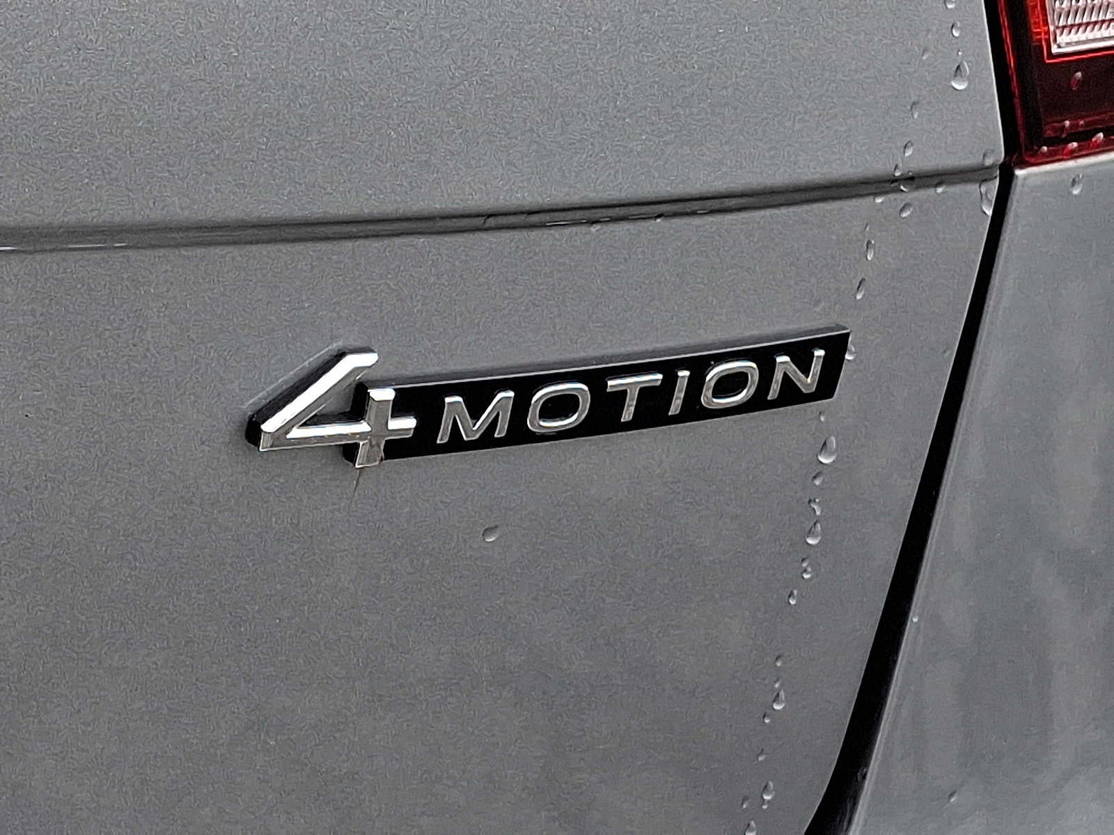 2023 Volkswagen Tiguan 2.0T SE 4MOTION