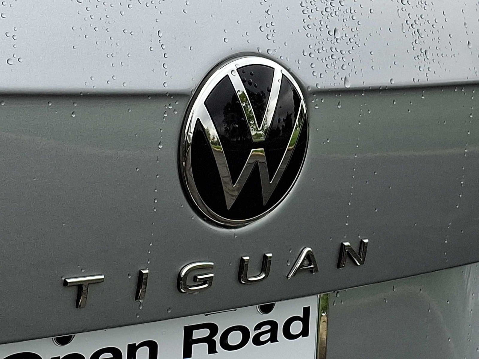 2023 Volkswagen Tiguan 2.0T SE 4MOTION