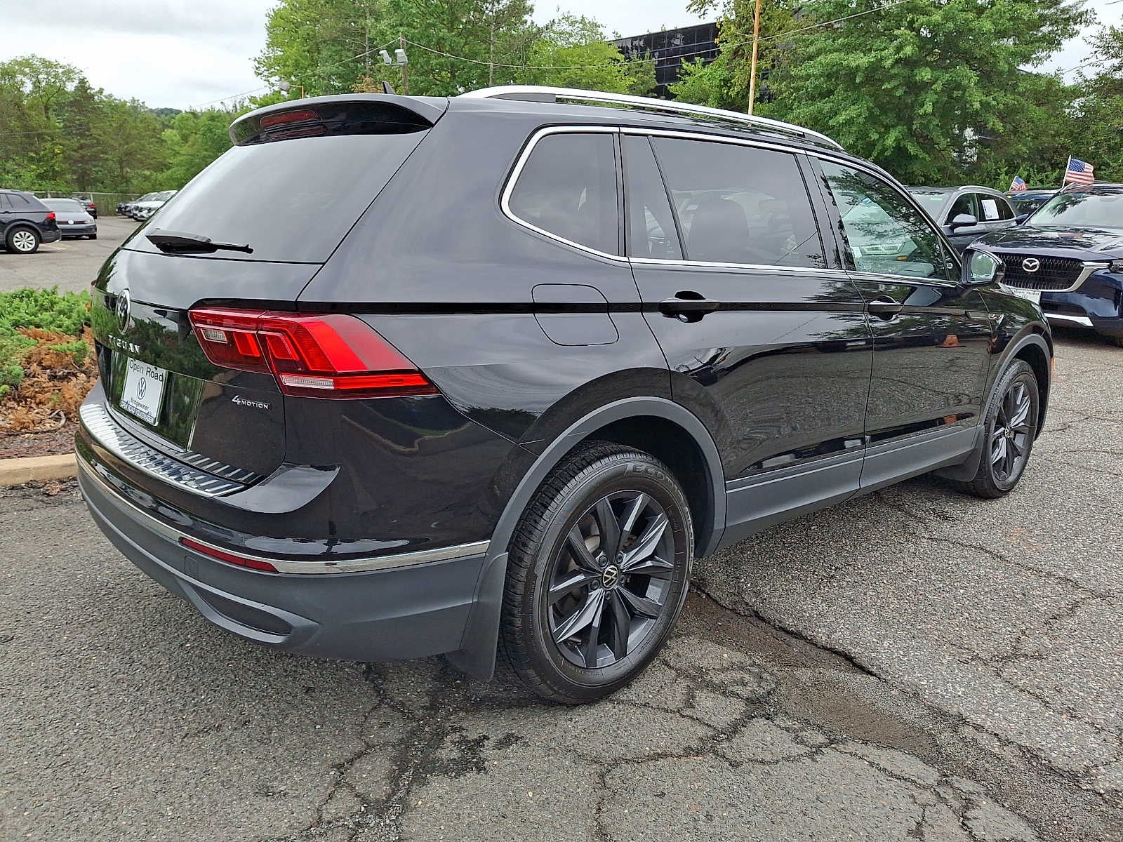 2024 Volkswagen Tiguan 2.0T SE 4MOTION