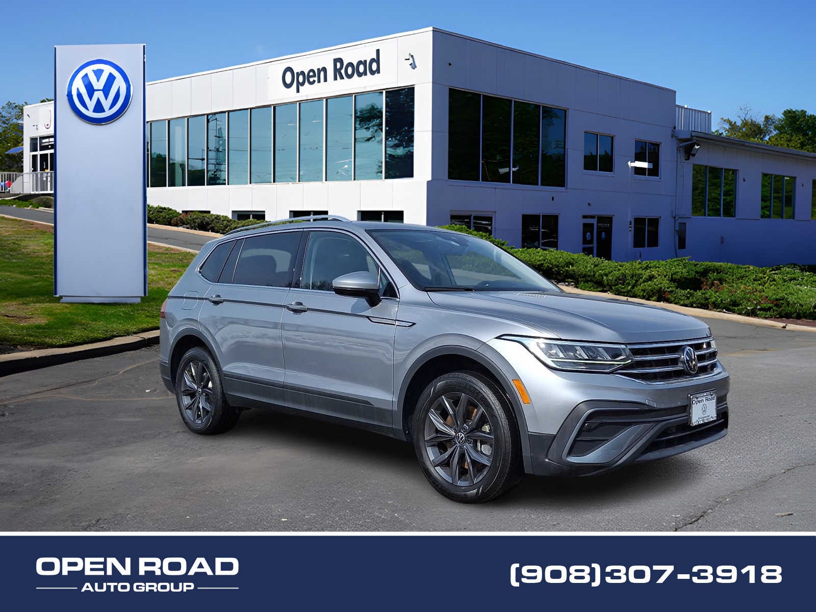 2024 Volkswagen Tiguan 2.0T SE 4MOTION