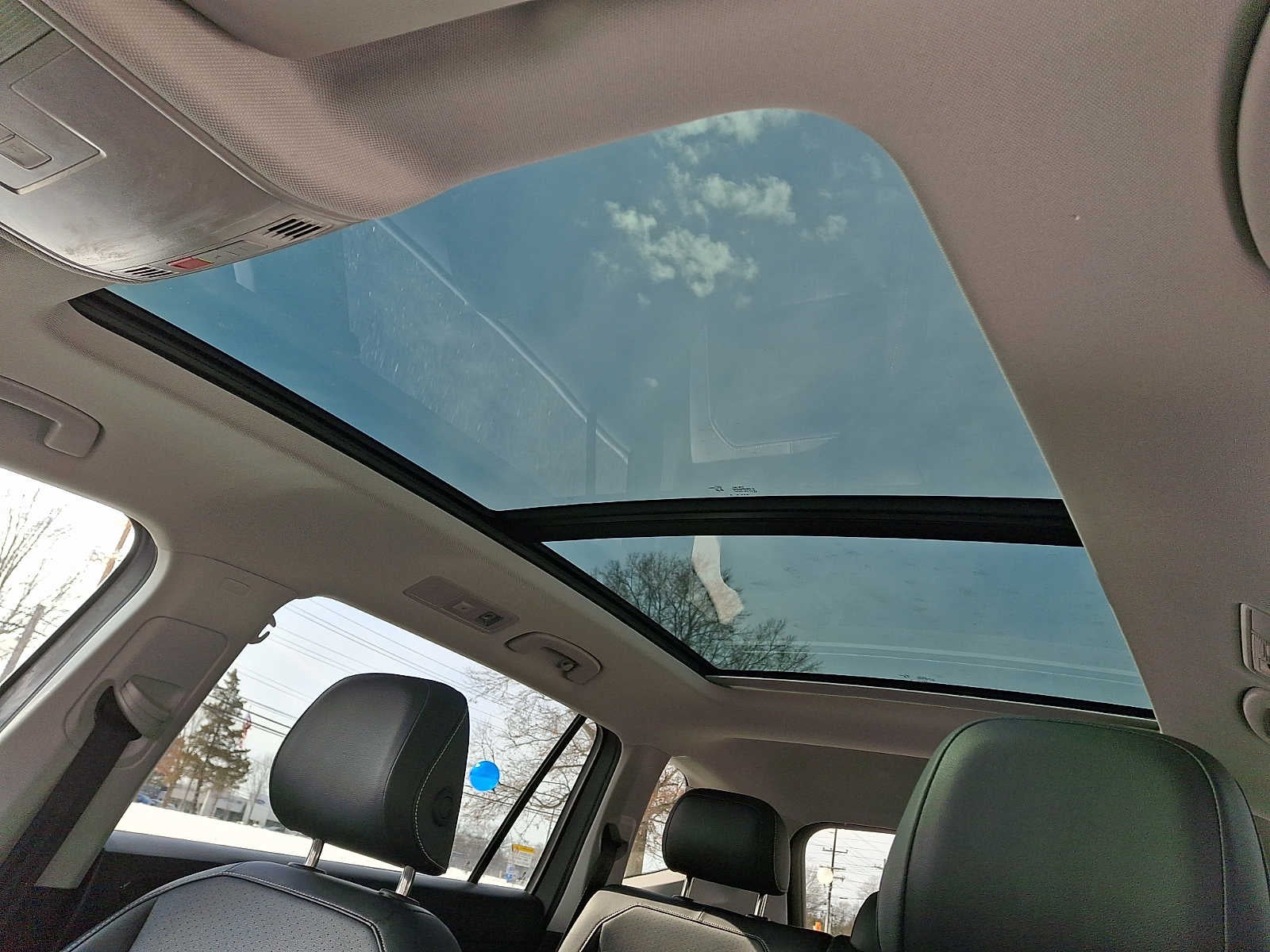 2024 Volkswagen Tiguan 2.0T SE 4MOTION