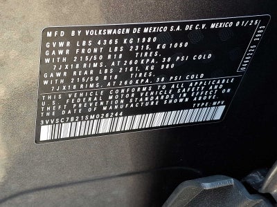 2025 Volkswagen Taos SE FWD