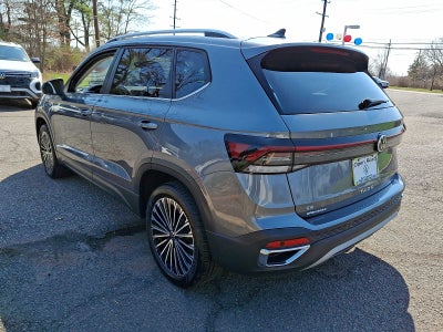 2025 Volkswagen Taos SE FWD