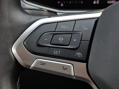 2026 Volkswagen Taos SE 4MOTION