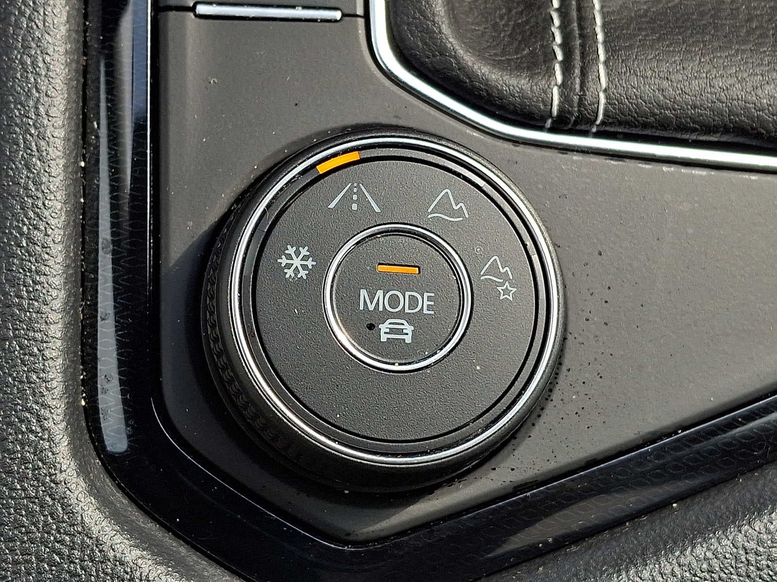 2026 Volkswagen Taos SE 4MOTION