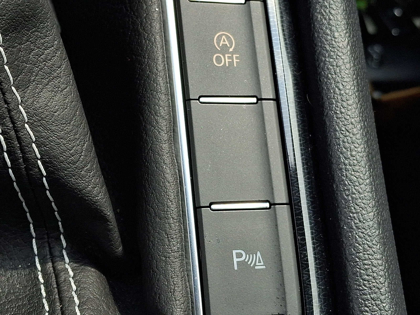 2026 Volkswagen Taos SE 4MOTION