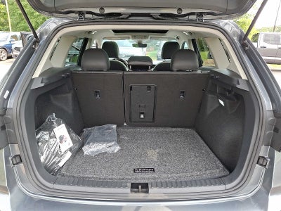 2026 Volkswagen Taos SE 4MOTION