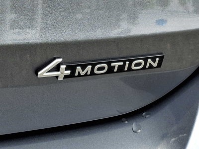 2026 Volkswagen Taos SE 4MOTION