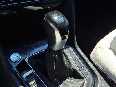 2025 Volkswagen Taos SE 4MOTION