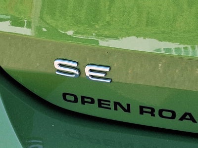 2025 Volkswagen Taos SE 4MOTION