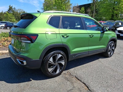 2025 Volkswagen Taos SE 4MOTION