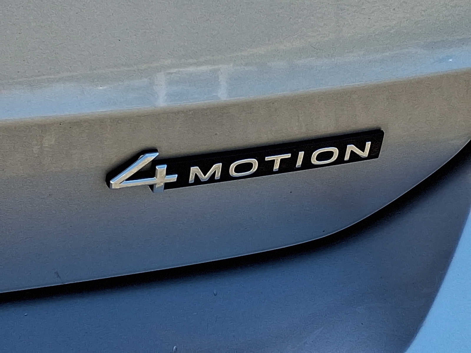 2022 Volkswagen Taos SE 4MOTION