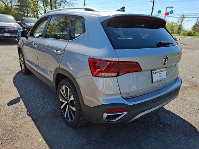2022 Volkswagen Taos SE 4MOTION