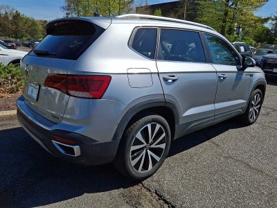 2022 Volkswagen Taos SE 4MOTION