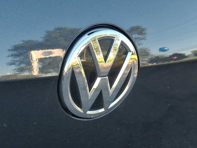 2019 Volkswagen Golf GTI 2.0T SE Manual