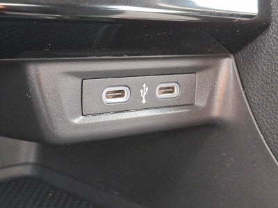 2023 Volkswagen Jetta SE Auto