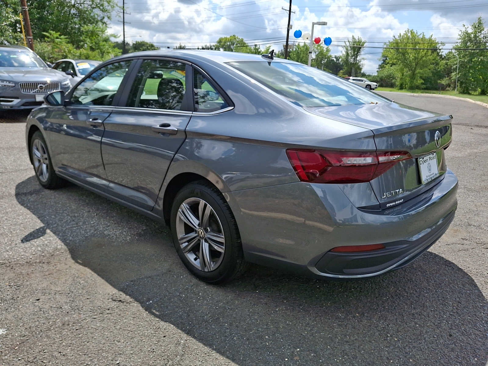 2023 Volkswagen Jetta SE Auto