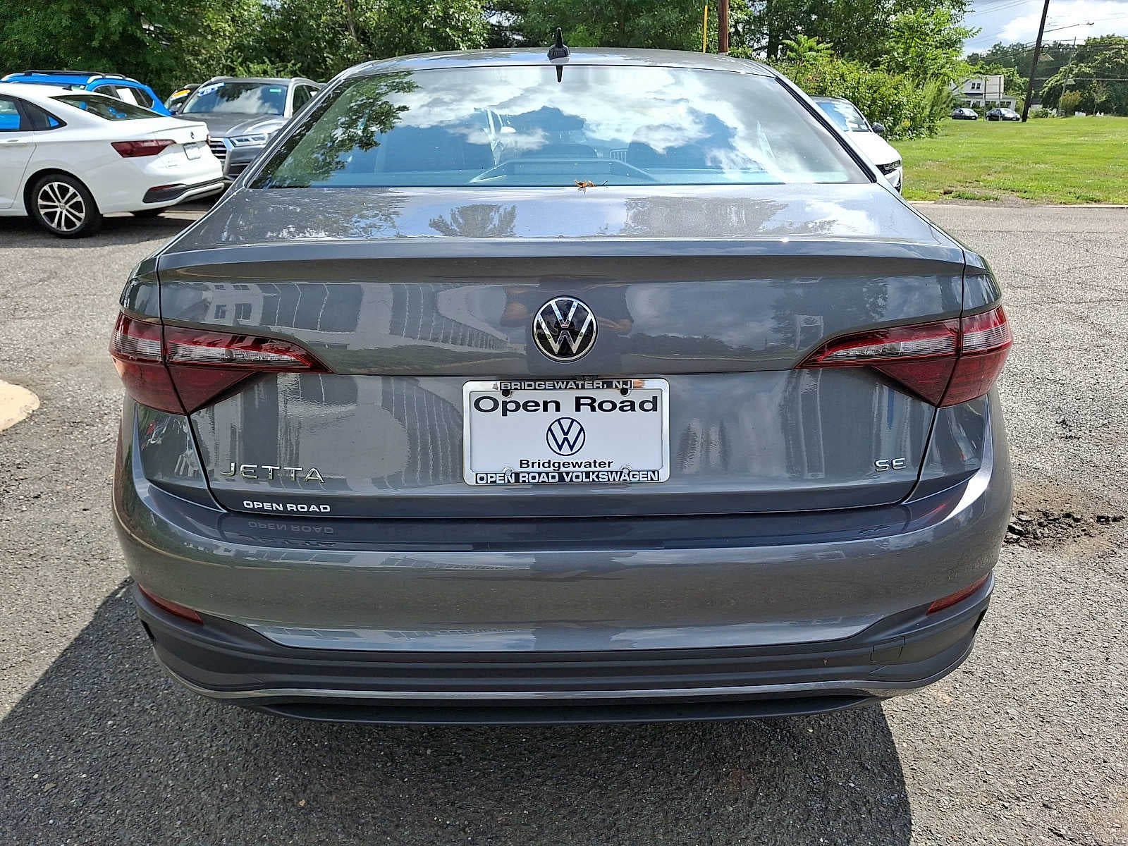2023 Volkswagen Jetta SE Auto