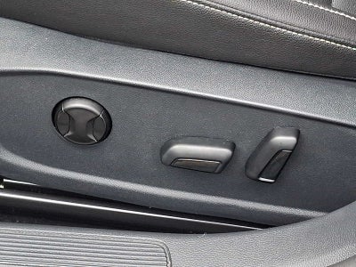 2023 Volkswagen Jetta SE Auto