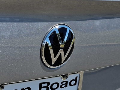 2023 Volkswagen Jetta SE Auto