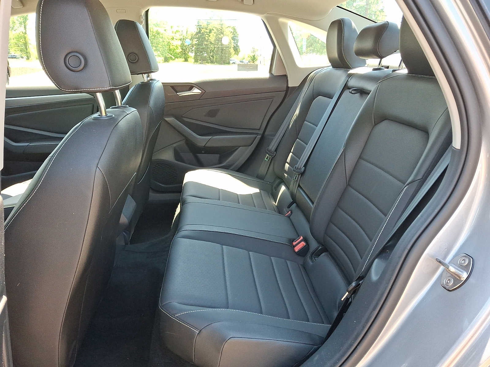 2023 Volkswagen Jetta SE Auto