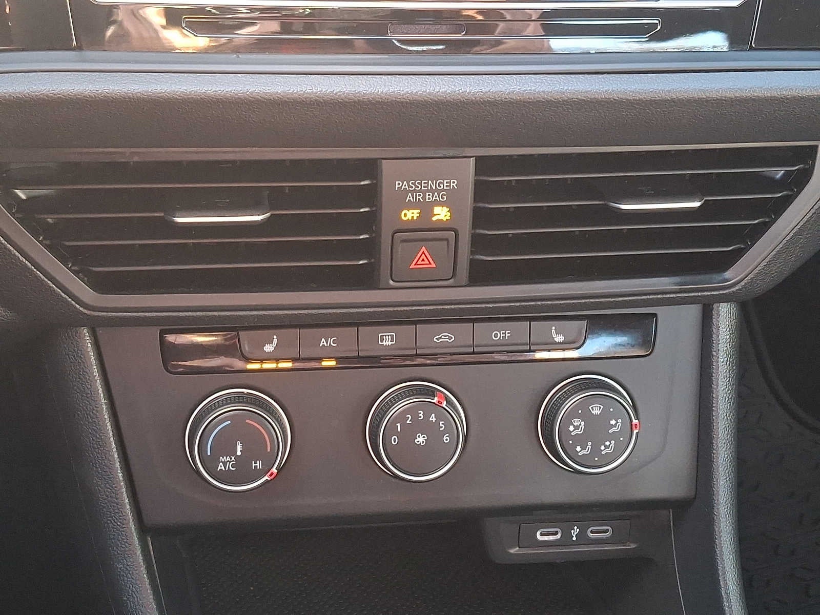 2024 Volkswagen Jetta Sport Auto