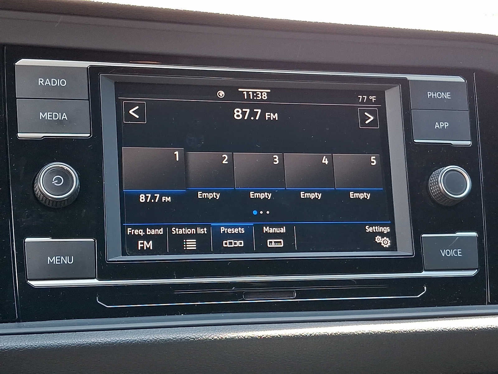 2024 Volkswagen Jetta Sport Auto