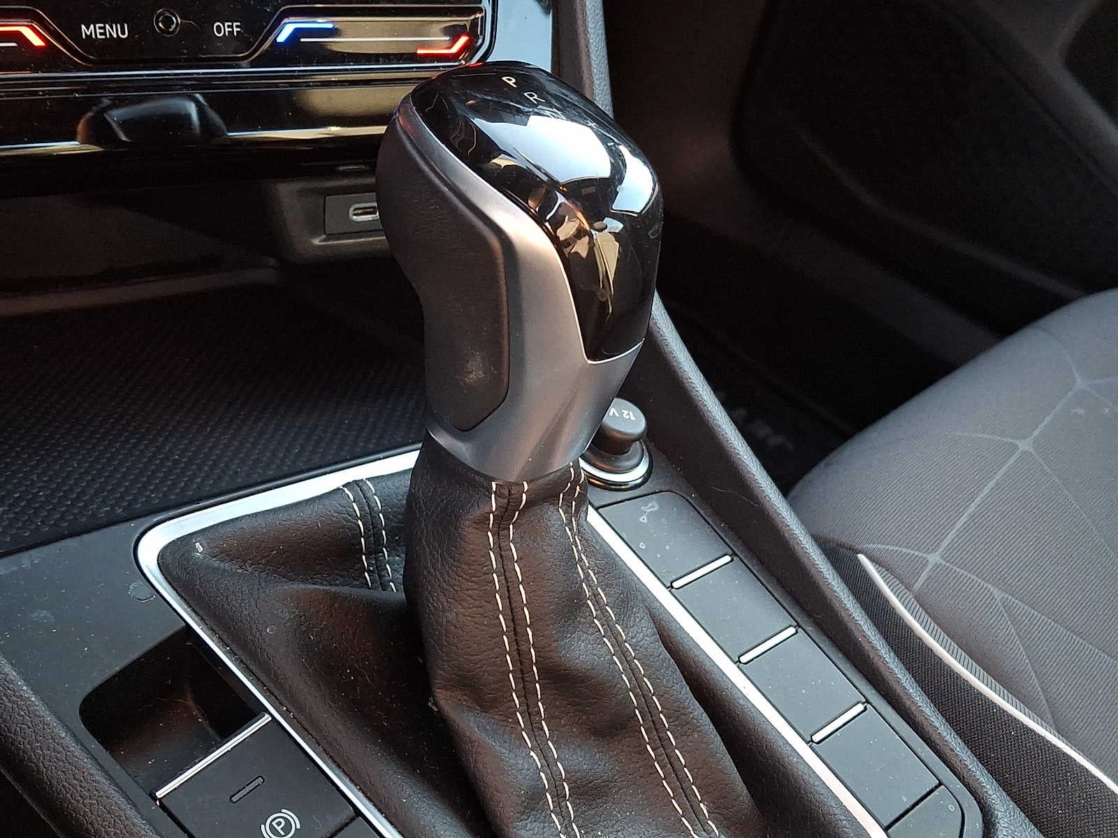 2025 Volkswagen Jetta Sport Auto