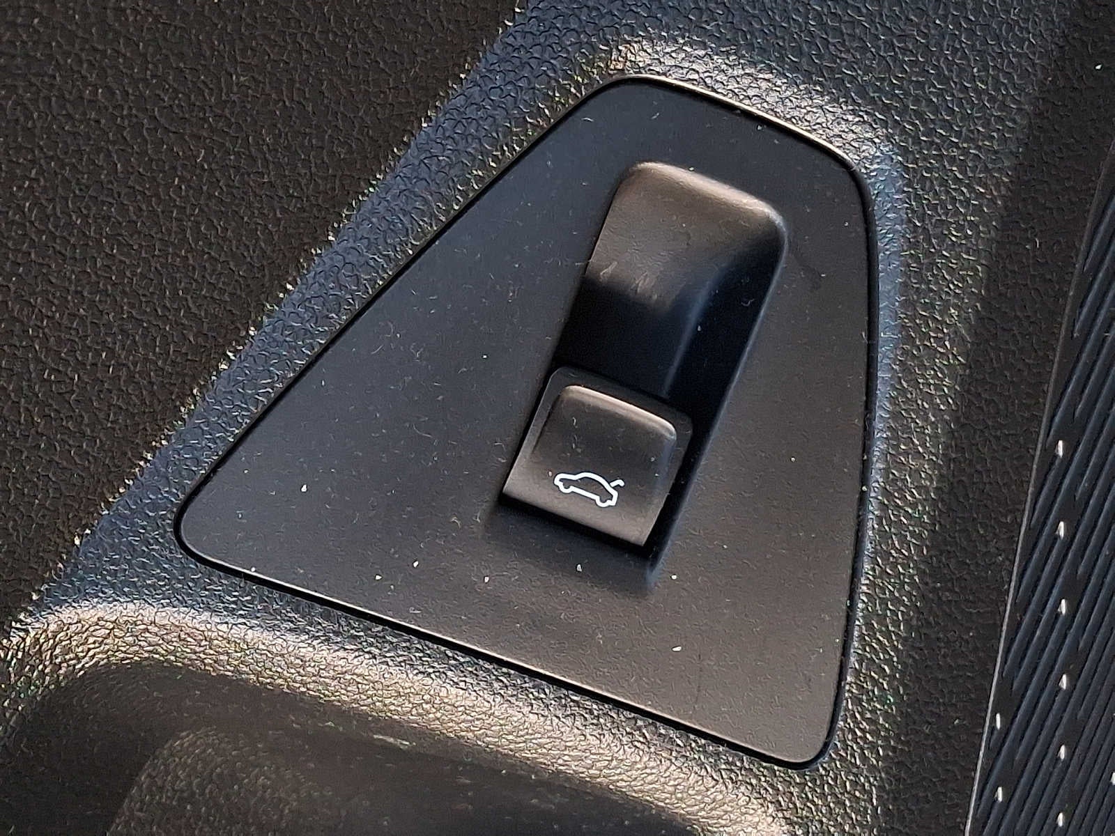 2025 Volkswagen Jetta Sport Auto