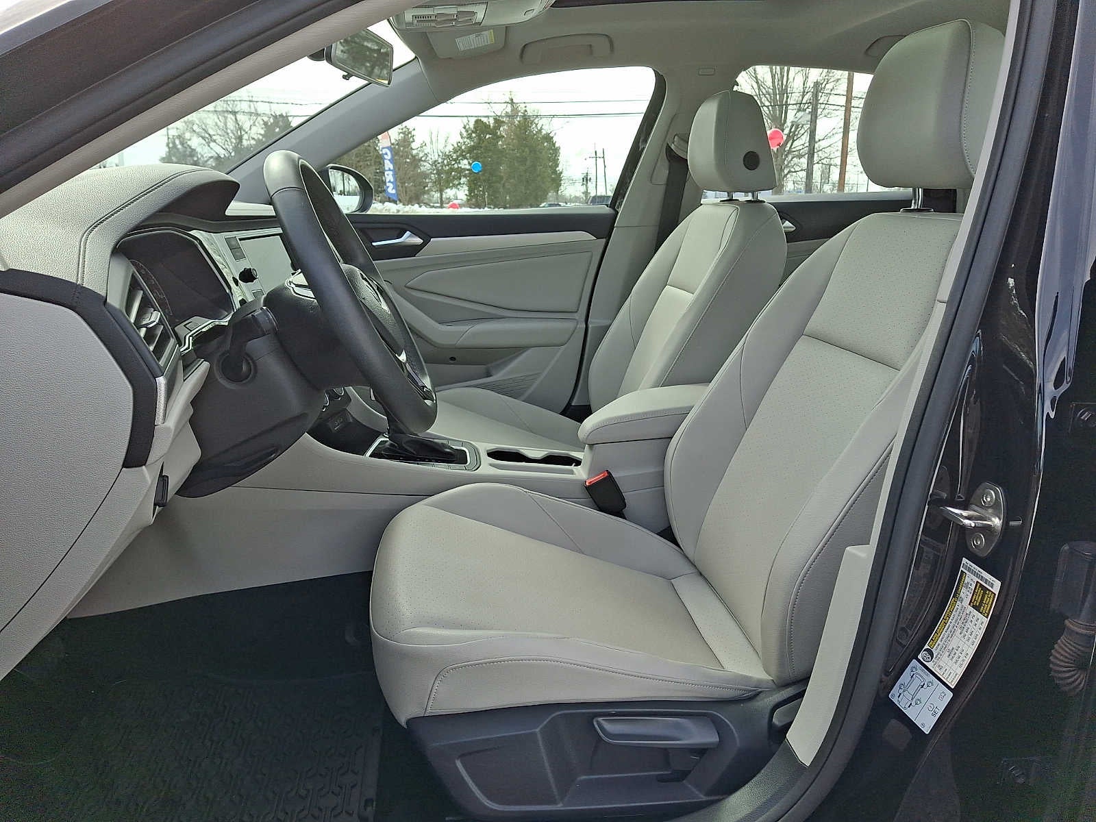 2020 Volkswagen Jetta SE Auto w/ULEV