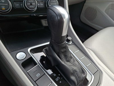 2020 Volkswagen Jetta SE Auto w/ULEV