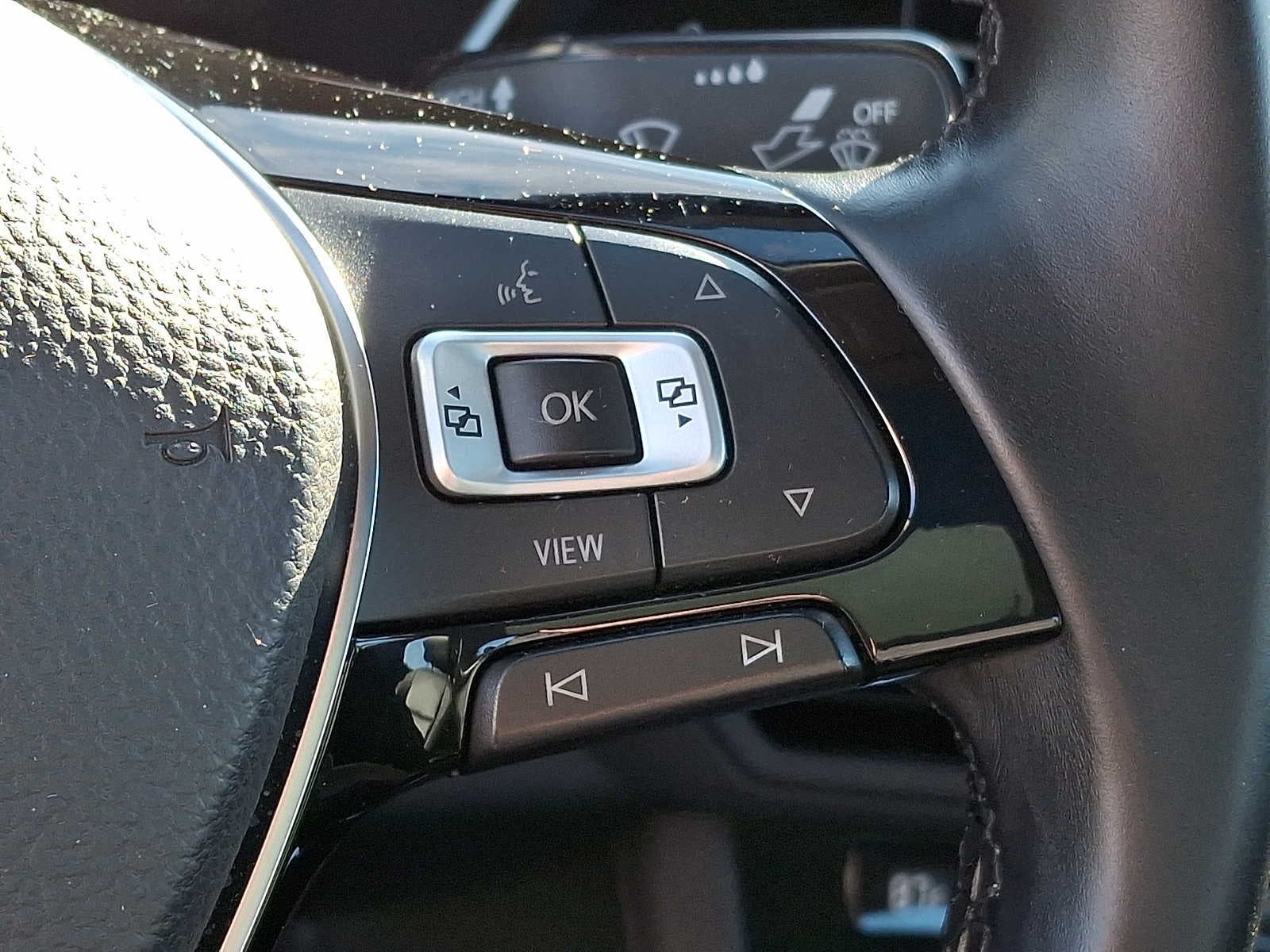 2019 Volkswagen Jetta SEL Auto w/SULEV