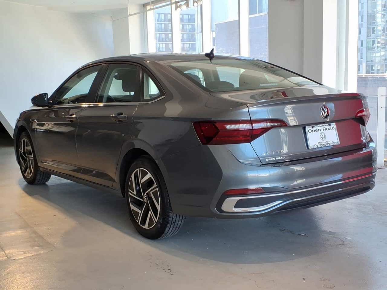 2023 Volkswagen Jetta SEL Auto