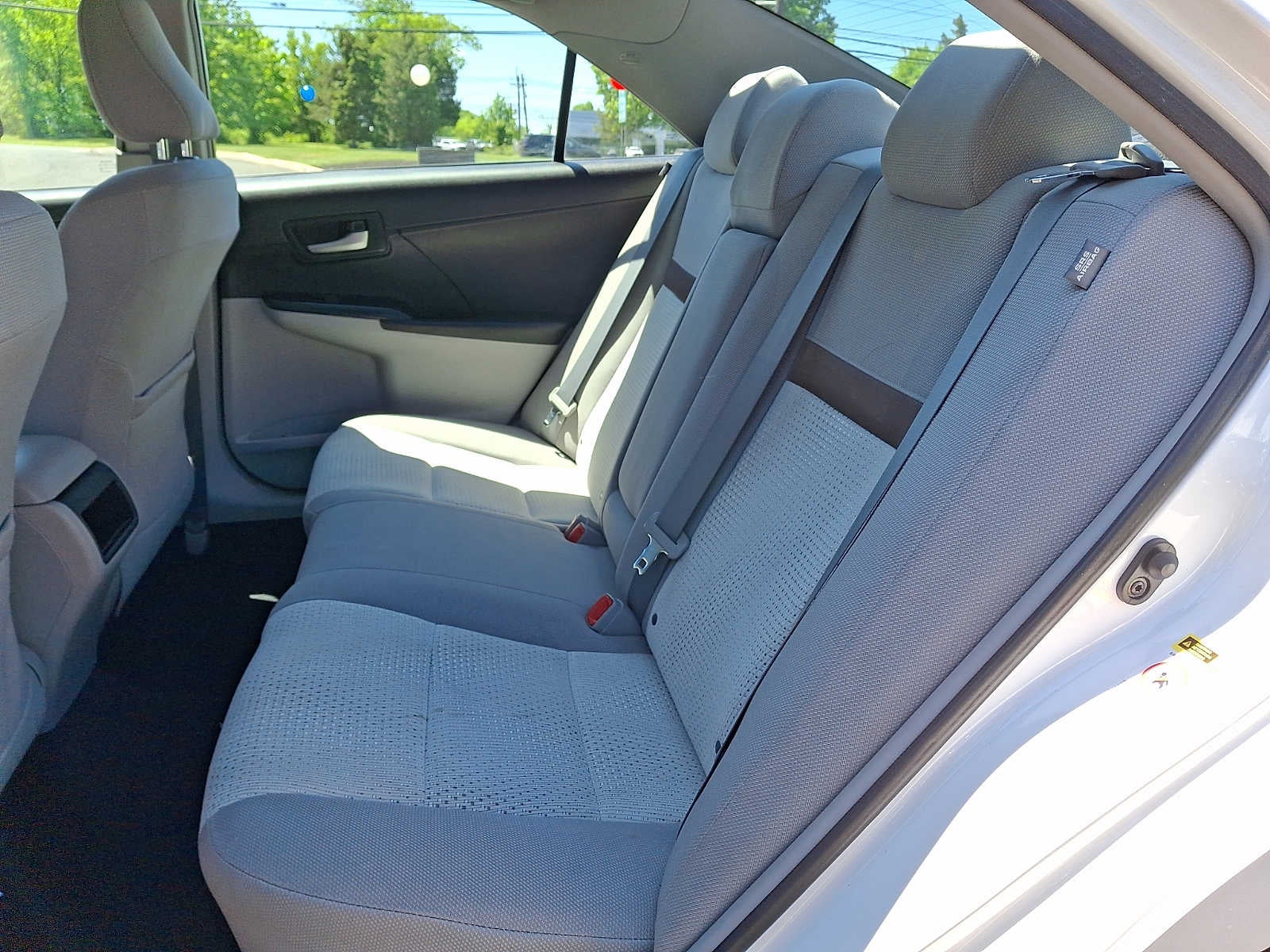 2012 Toyota Camry 4dr Sdn I4 Auto LE
