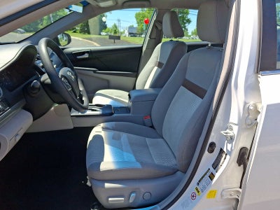 2012 Toyota Camry 4dr Sdn I4 Auto LE