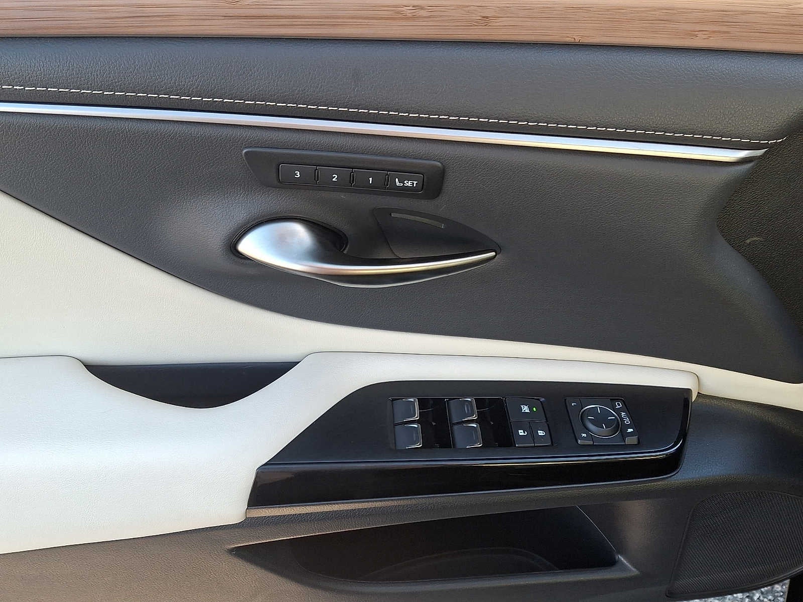 2023 Lexus ES ES 250 AWD