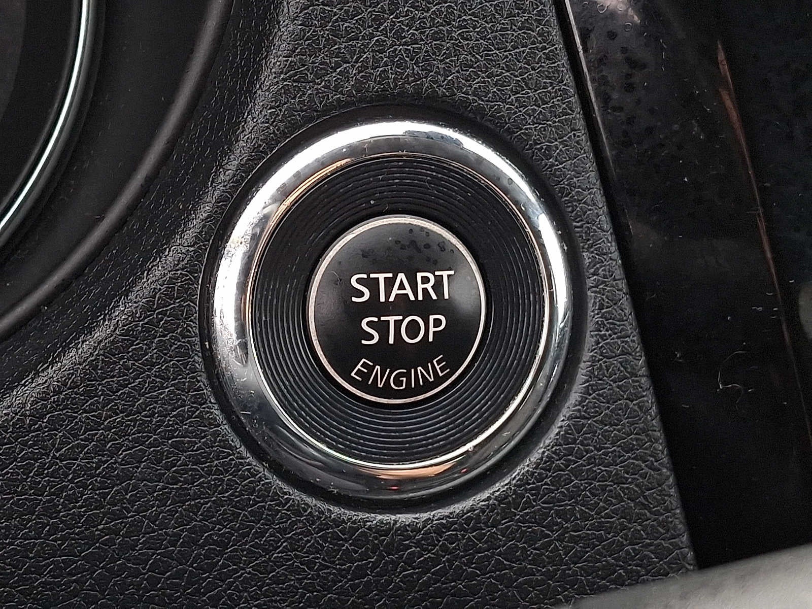2019 Nissan Rogue AWD SV