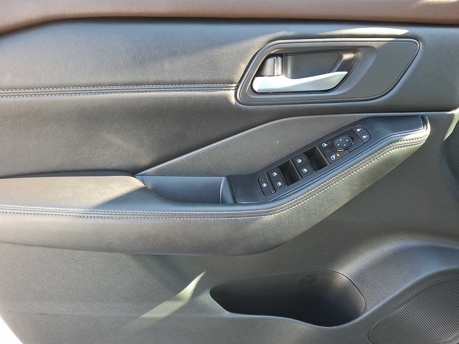 2022 Nissan Rogue AWD SV