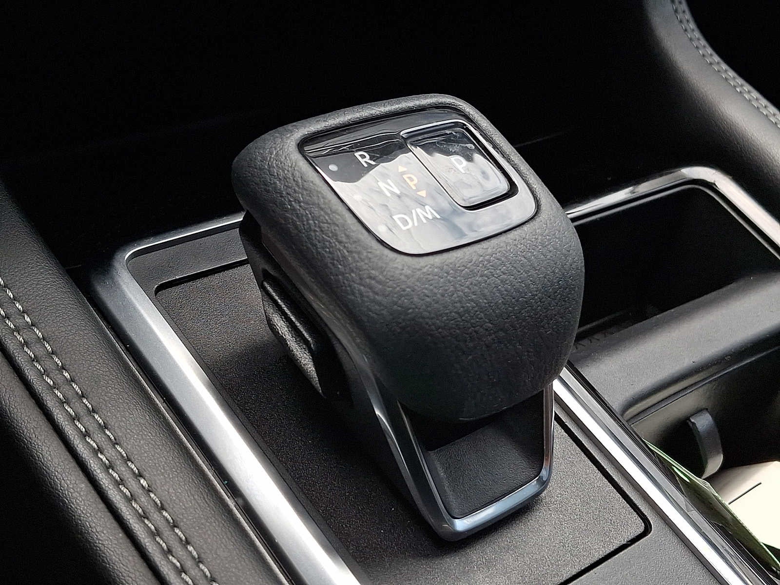 2022 Nissan Pathfinder Platinum 4WD