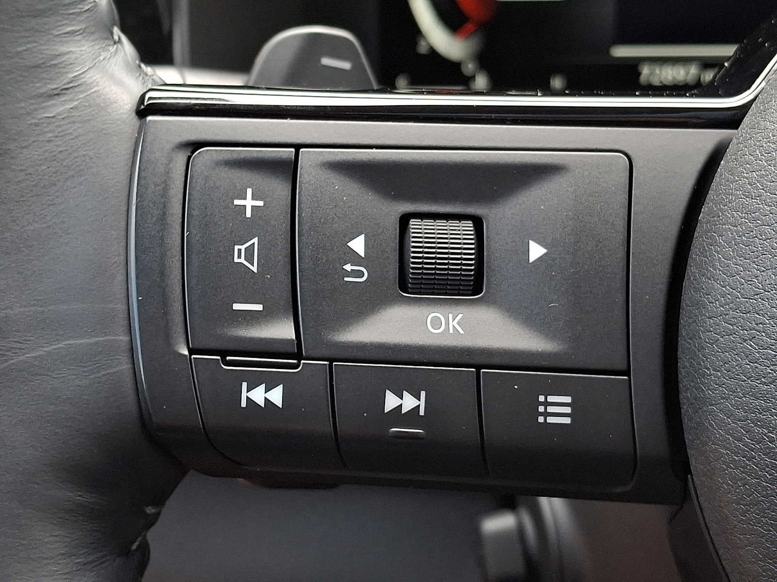 2022 Nissan Pathfinder Platinum 4WD